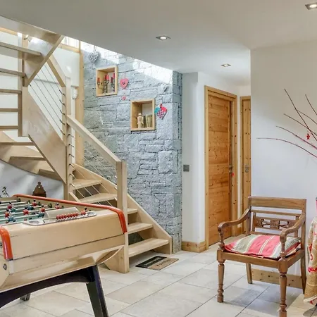 Maison *